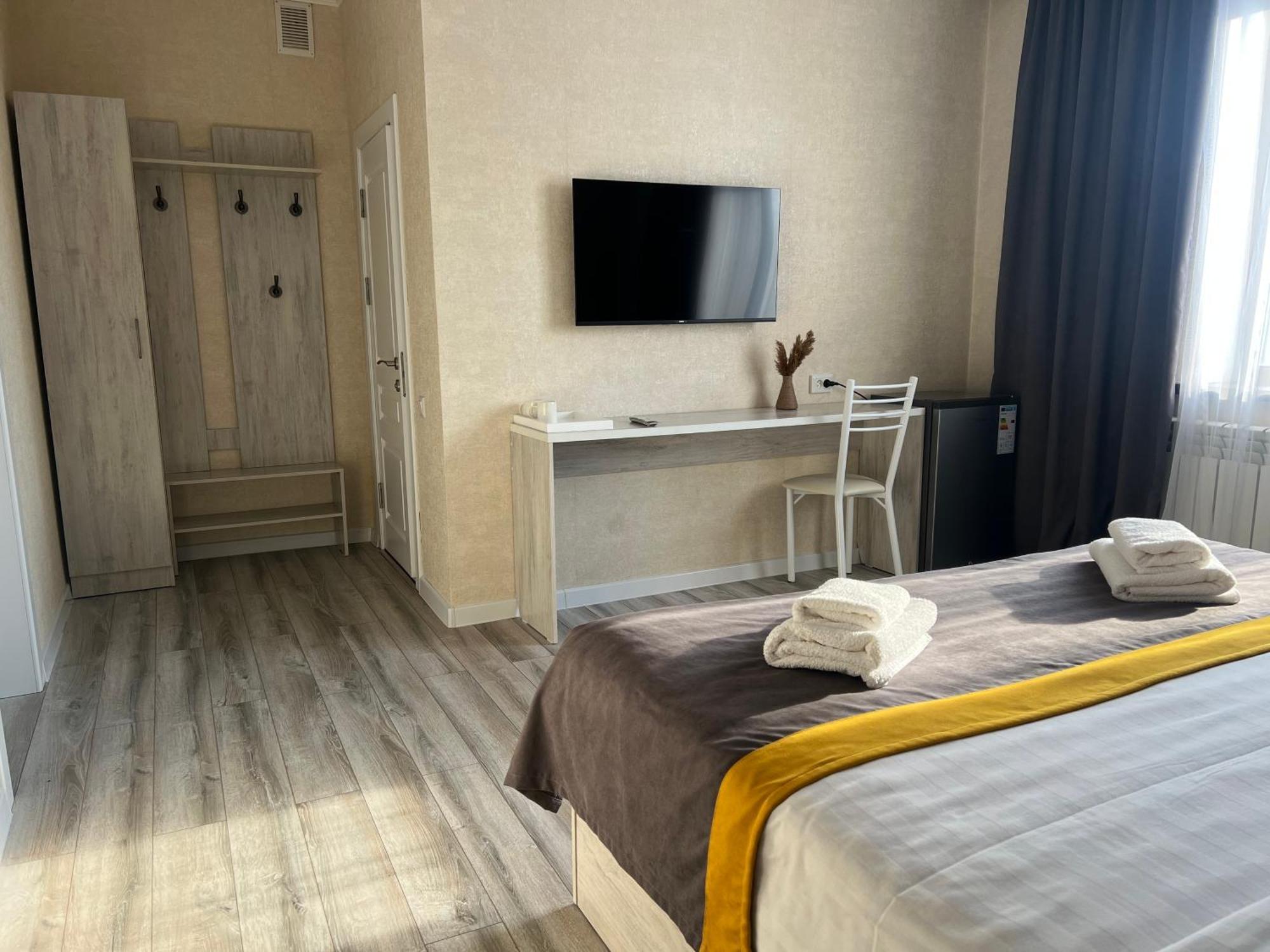 Bayotel Karakol Eksteriør billede
